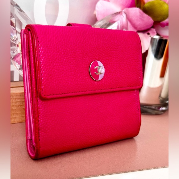 Hot Pink Chanel Caviar Leather Bifold Wallet - Picture 2 of 9